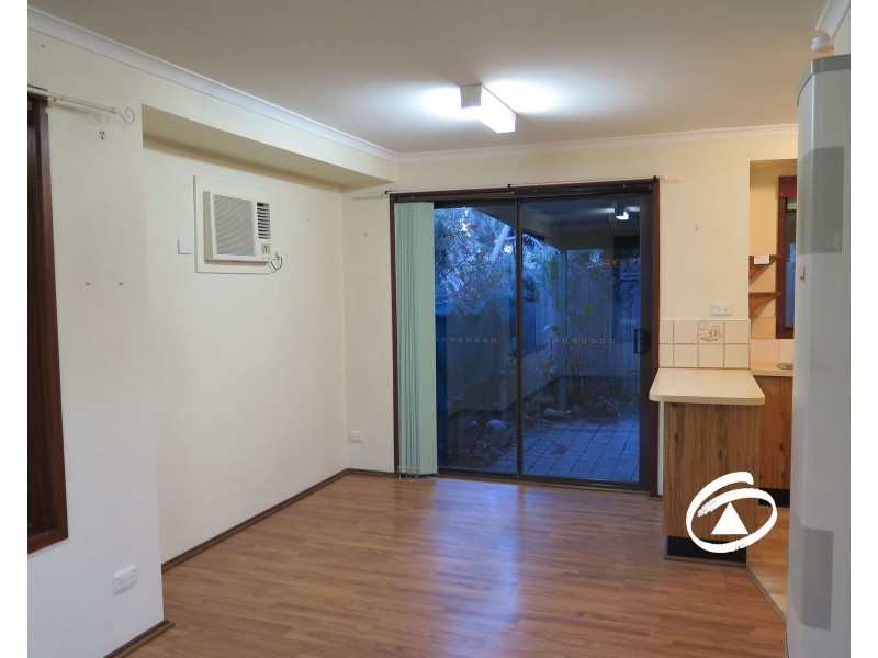 43 Kingston Avenue, Pakenham VIC 3810