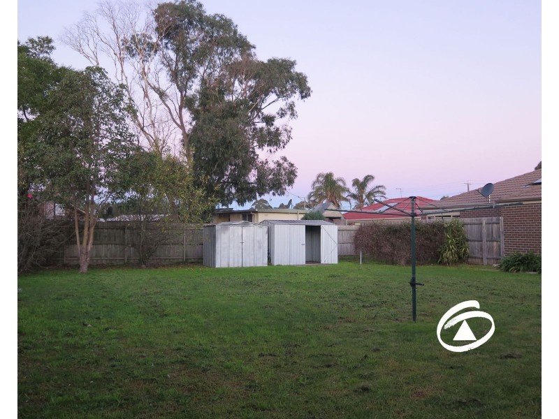 43 Kingston Avenue, Pakenham VIC 3810
