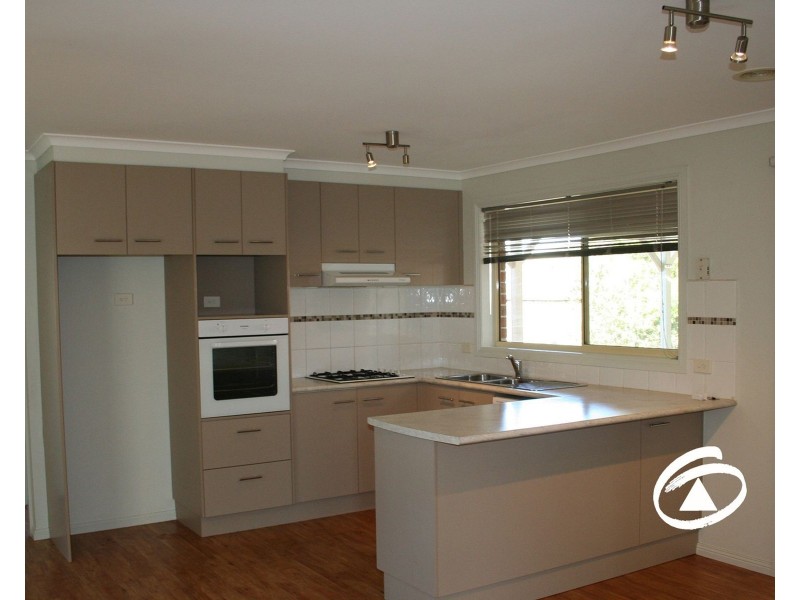1 Thornbill Circuit, Pakenham VIC 3810