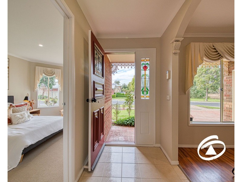 12 Buchan Green, Pakenham VIC 3810