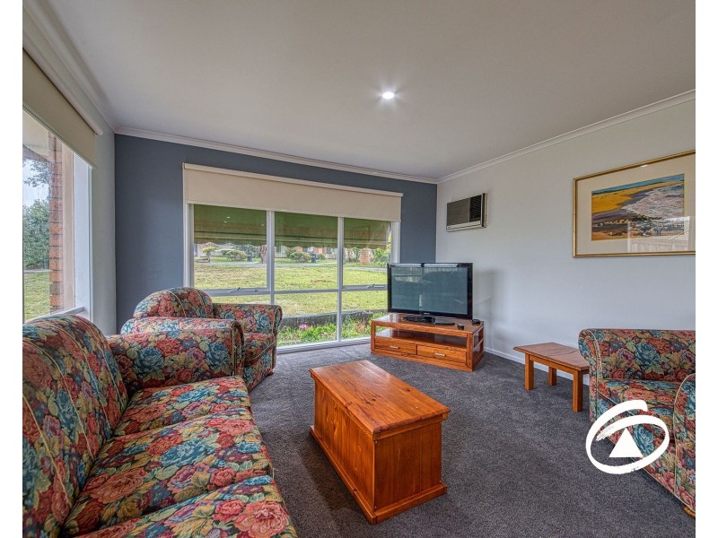 6 Dowd Court, Pakenham VIC 3810