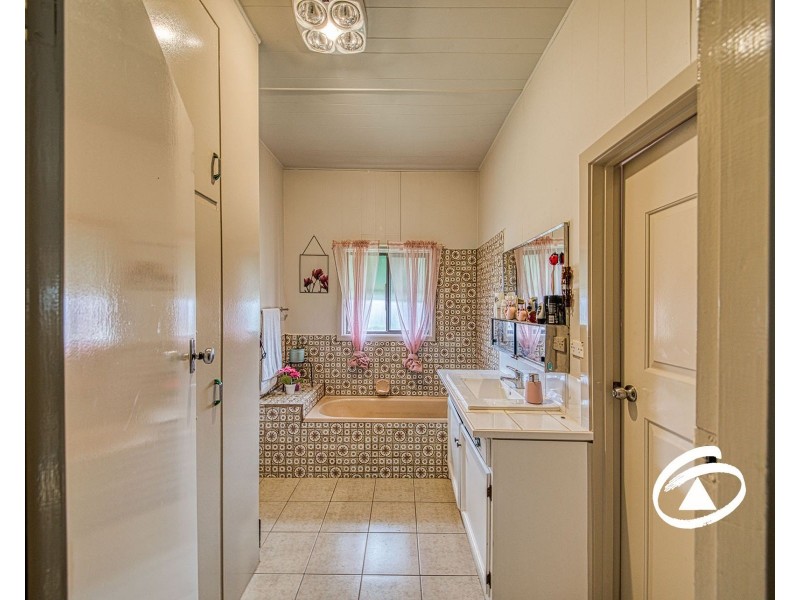 38 Railway Avenue, Tynong VIC 3813