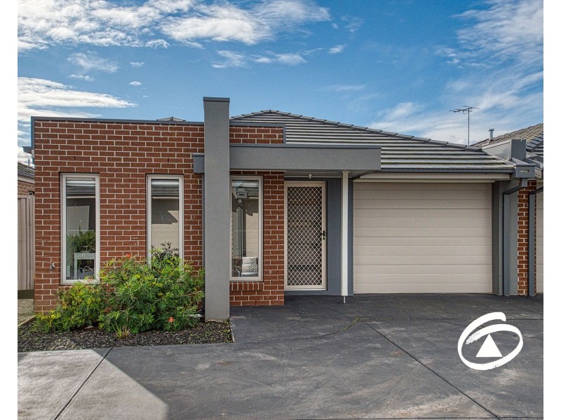11 Woodlet Place, Pakenham VIC 3810