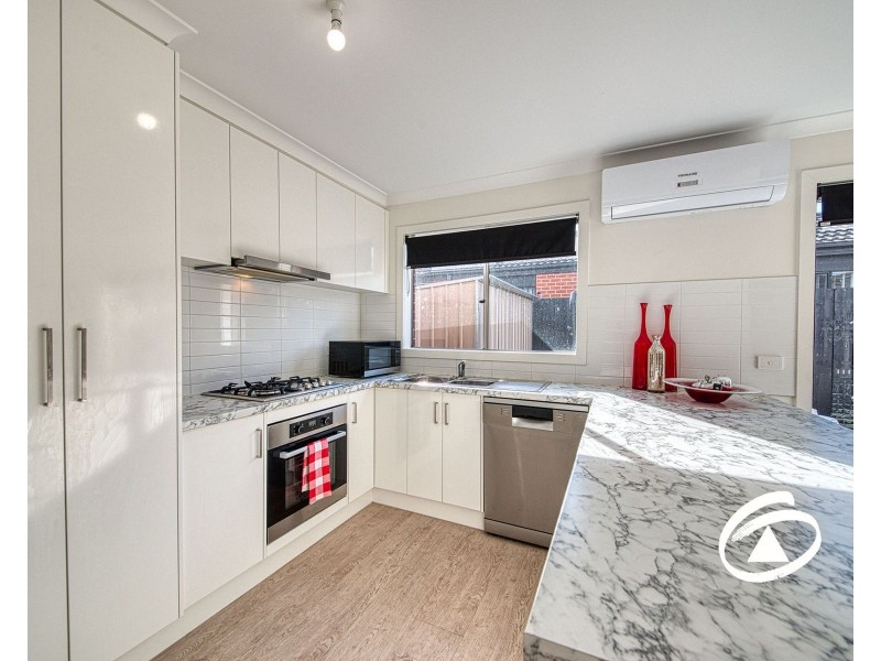 11 Woodlet Place, Pakenham VIC 3810