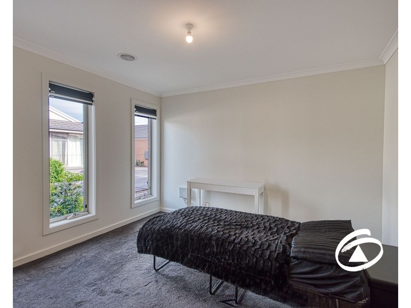 11 Woodlet Place, Pakenham VIC 3810