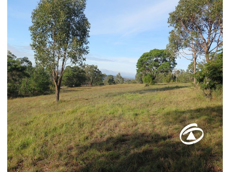 60 Croft Road, Nar Nar Goon North VIC 3812