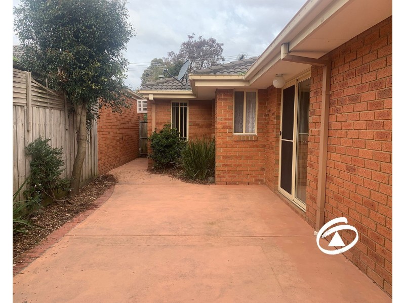 5/1 Oshannessy Street, Pakenham VIC 3810