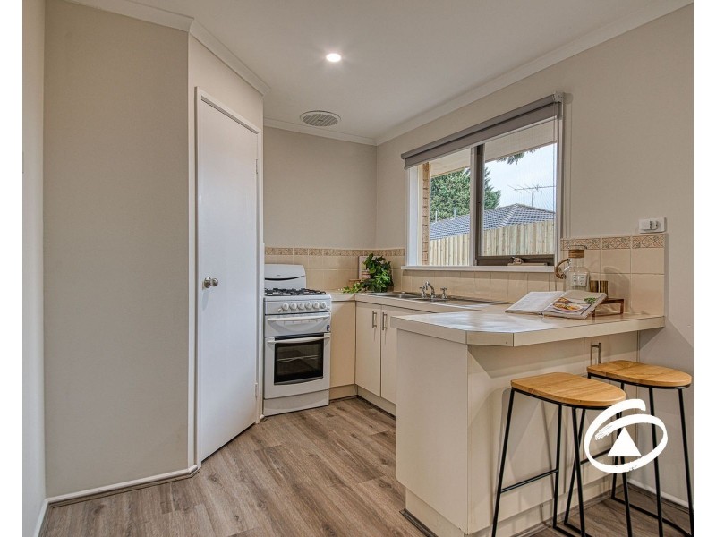 35 Simon Drive, Pakenham VIC 3810