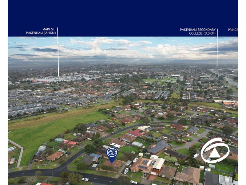 35 Simon Drive, Pakenham VIC 3810
