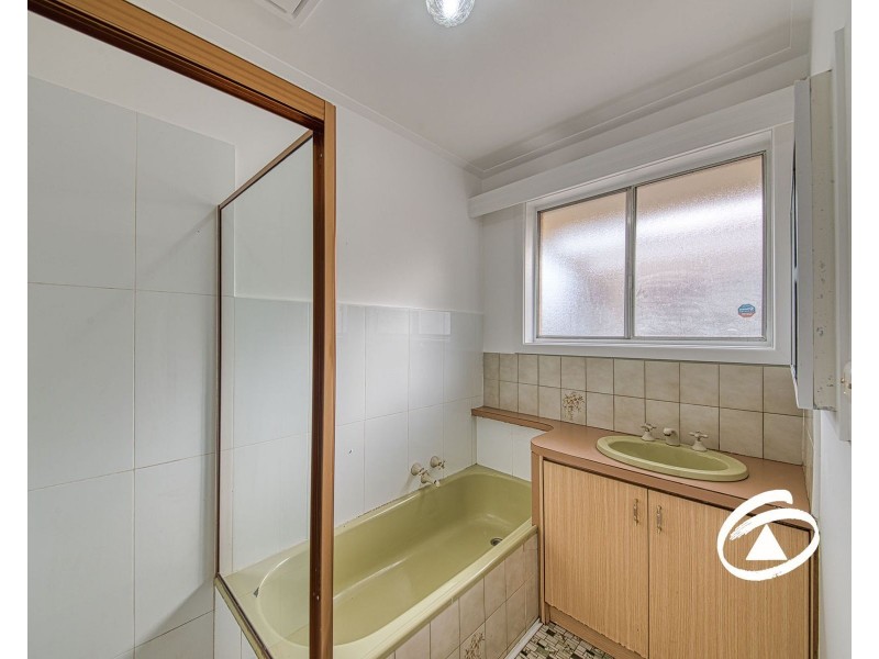 16 Princes Highway, Pakenham VIC 3810