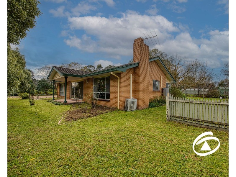 2 Tynong Road, Tynong VIC 3813