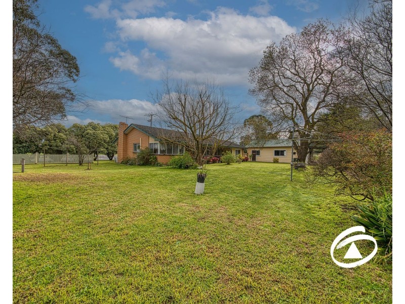 2 Tynong Road, Tynong VIC 3813