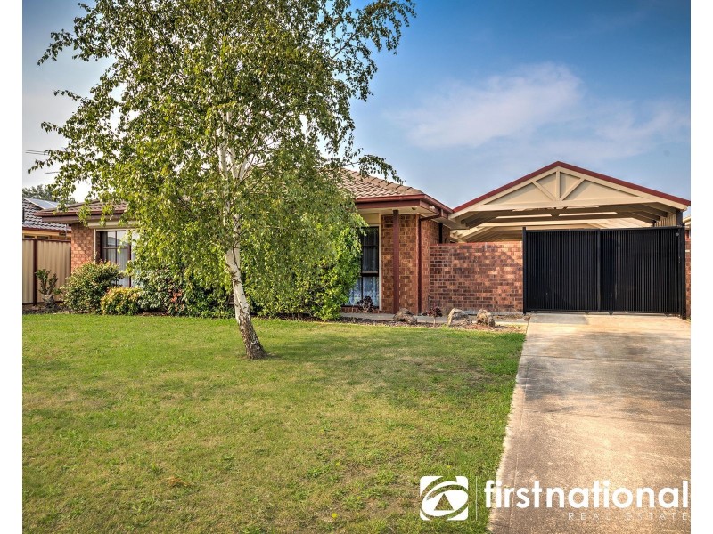 29 Barrington Drive, Pakenham VIC 3810