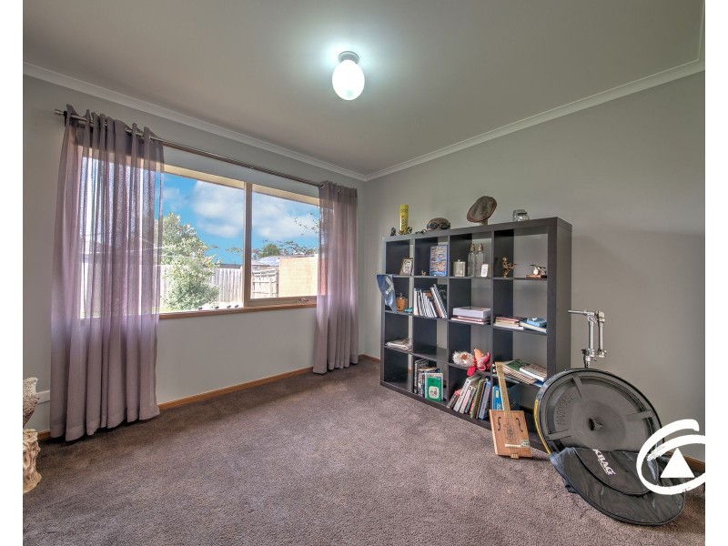 138 Duncan Drive, Pakenham VIC 3810