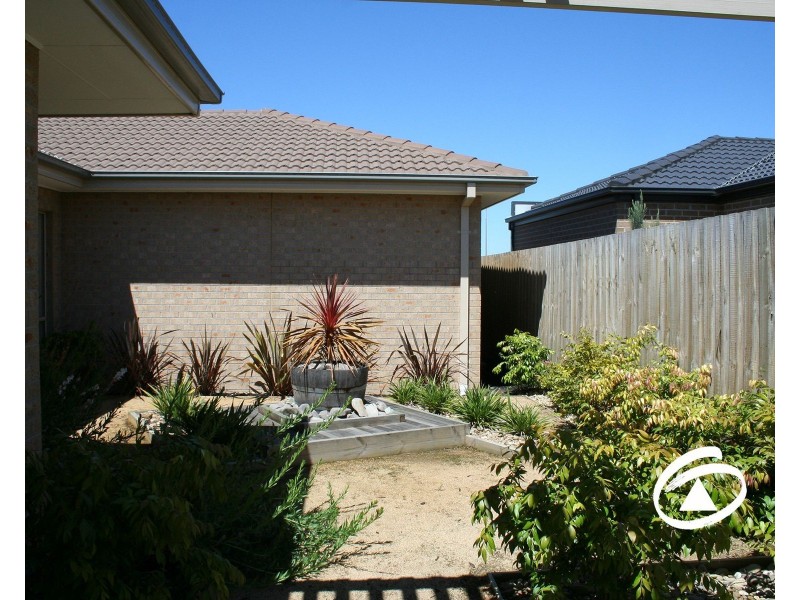 156 Webster Way, Pakenham VIC 3810