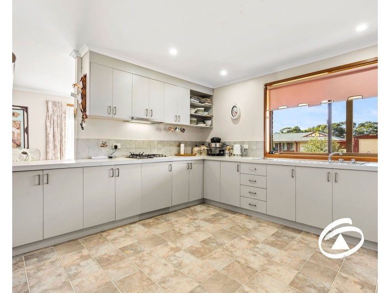 2/5 Tresize Court, Lang Lang VIC 3984