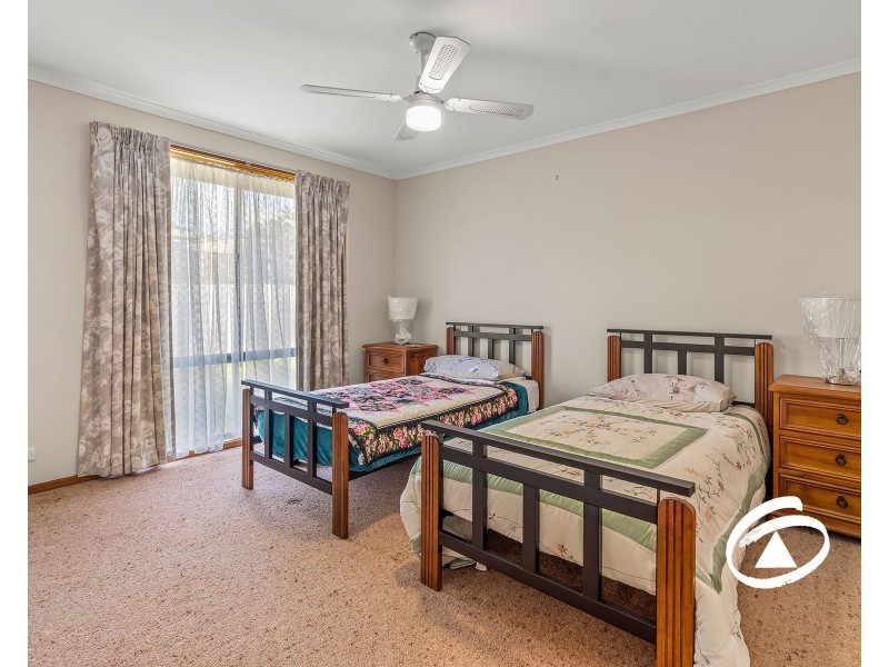 2/5 Tresize Court, Lang Lang VIC 3984