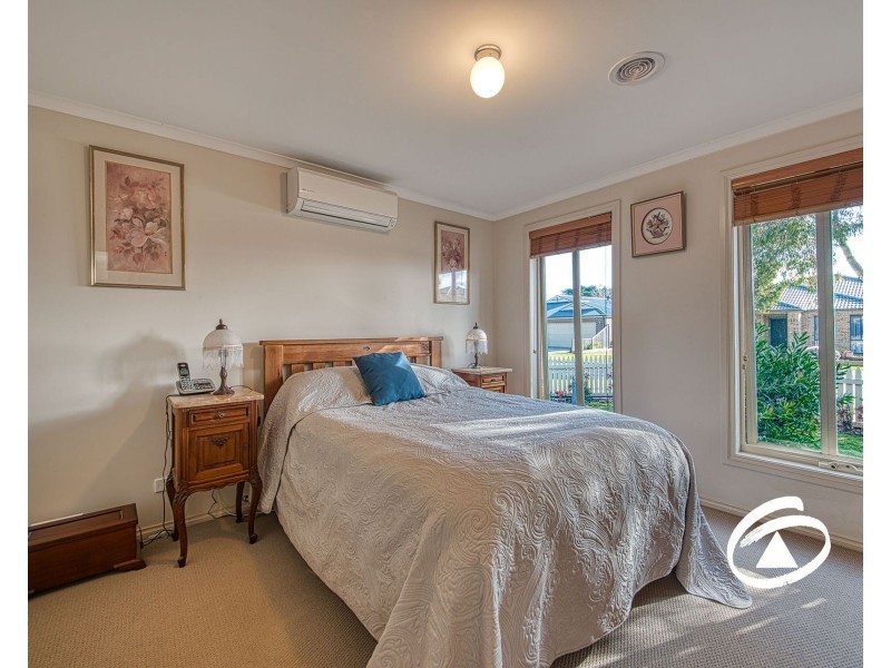 12 Royanne Close, Bunyip VIC 3815