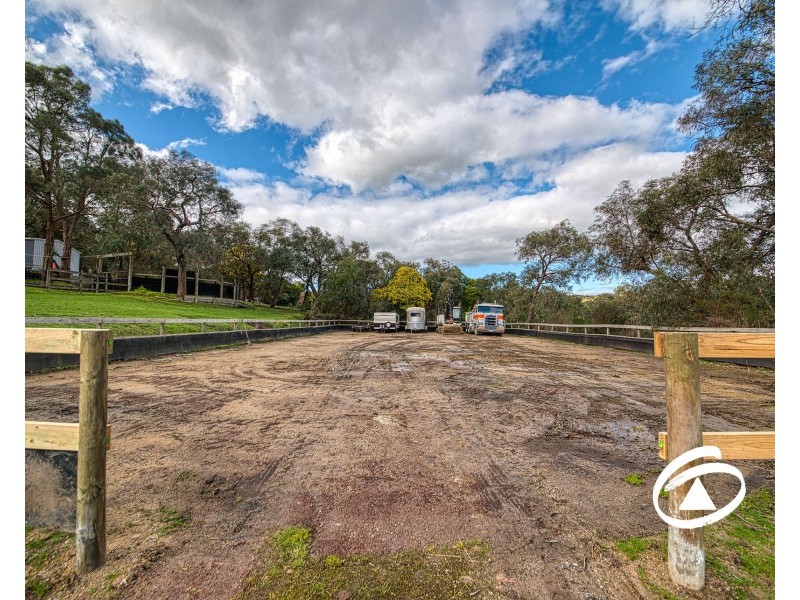 72 Manoora Road, Maryknoll VIC 3812