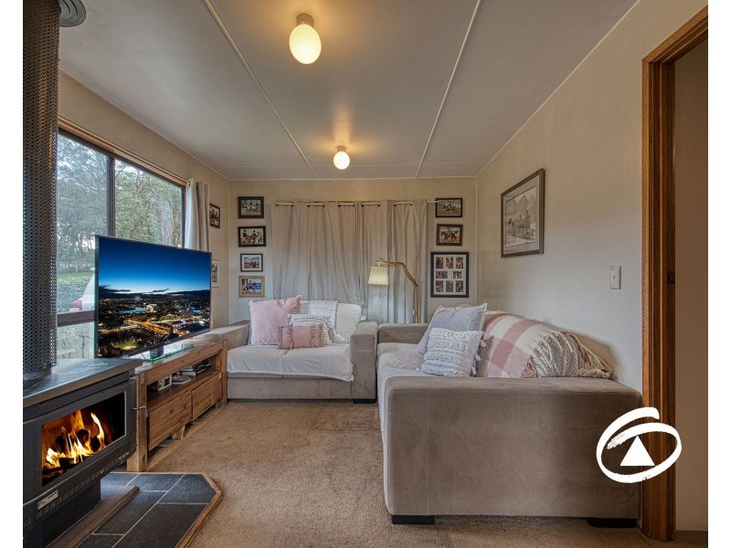 72 Manoora Road, Maryknoll VIC 3812