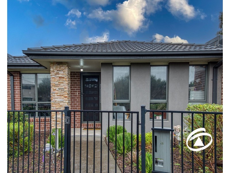 13 Turquoise Walk, Officer VIC 3809