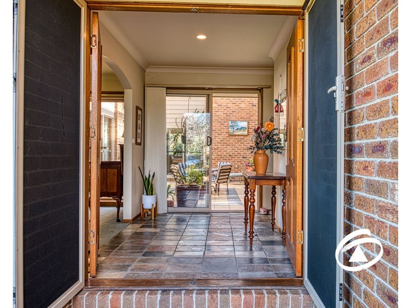 7 McCaffery Rise, Pakenham VIC 3810