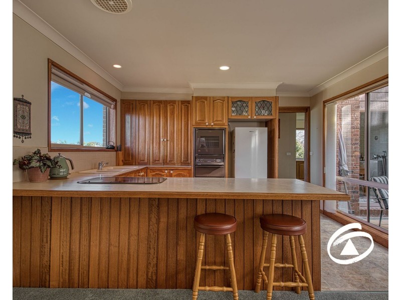 7 McCaffery Rise, Pakenham VIC 3810