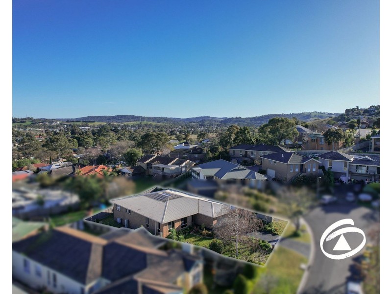 7 McCaffery Rise, Pakenham VIC 3810