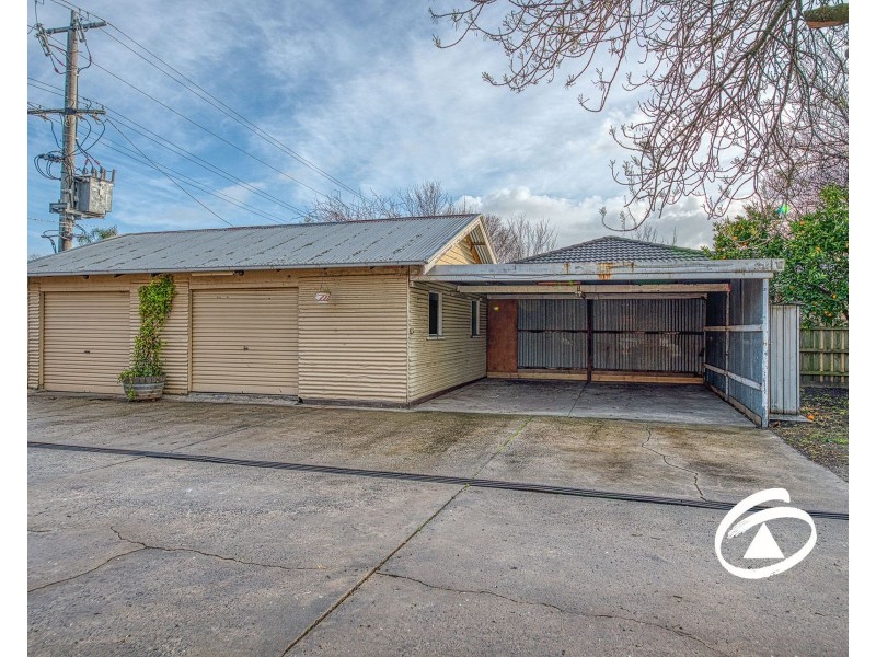22 Henry Street, Pakenham VIC 3810