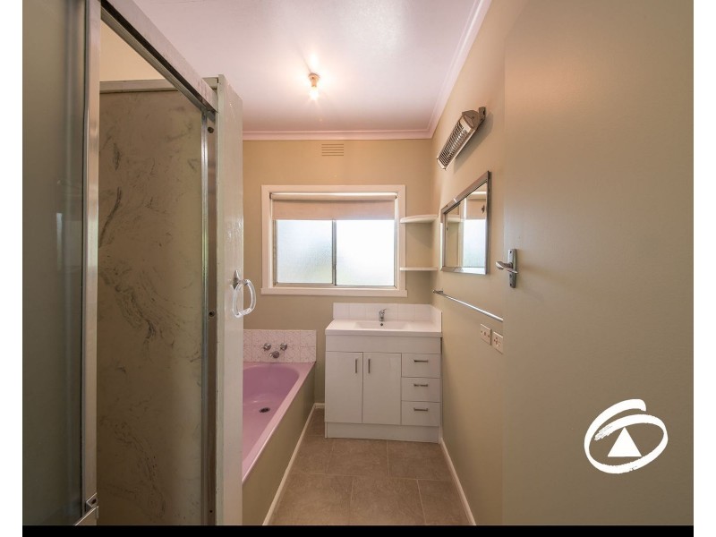 44 Henry Street, Koo Wee Rup VIC 3981