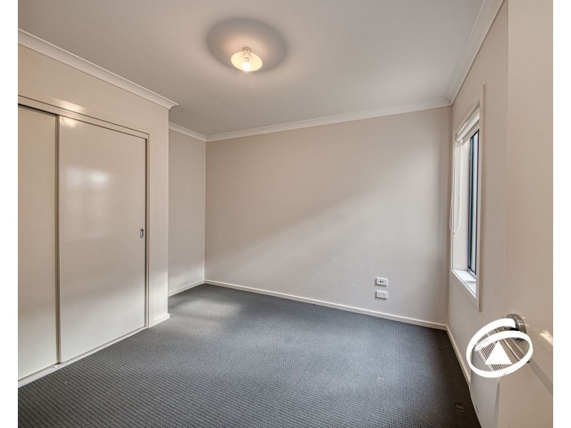 7 Fadden Mews, Officer VIC 3809