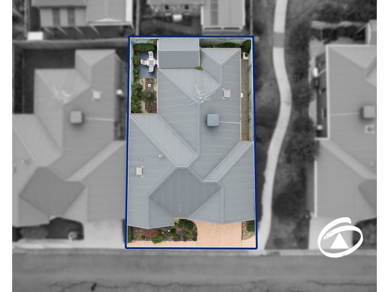 18/1 Malouf Court, Pakenham VIC 3810