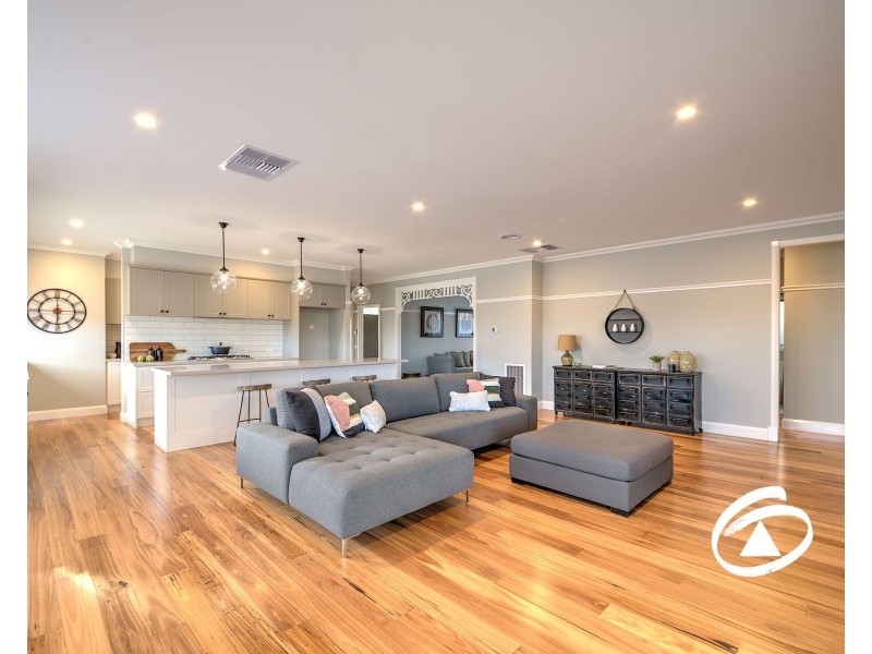 23 Atherton Avenue, Officer South VIC 3809