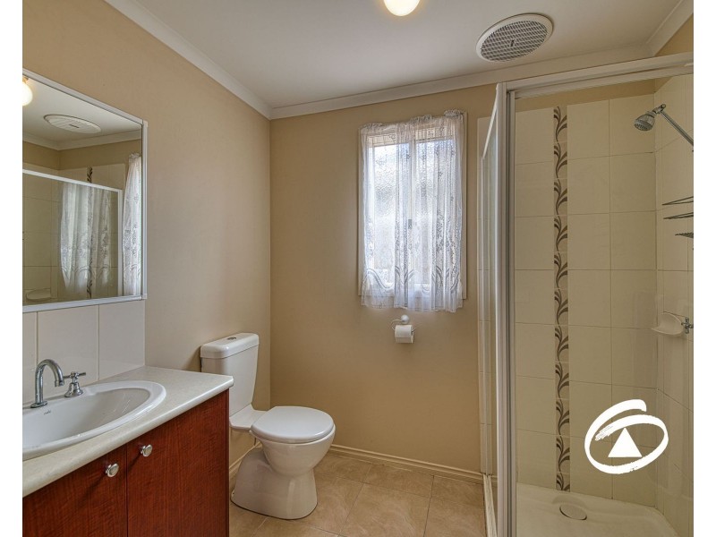 69 Melissa Way, Pakenham VIC 3810