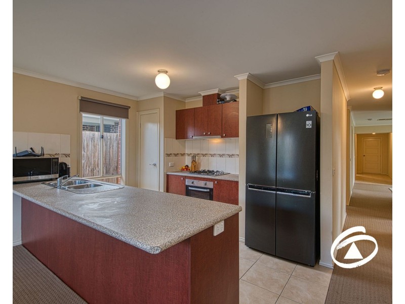 69 Melissa Way, Pakenham VIC 3810