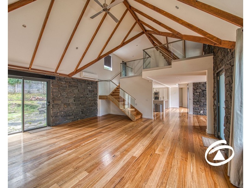 7 Vale Road, Belgrave Heights VIC 3160