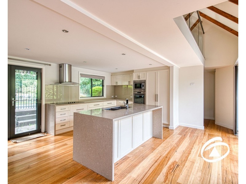 7 Vale Road, Belgrave Heights VIC 3160