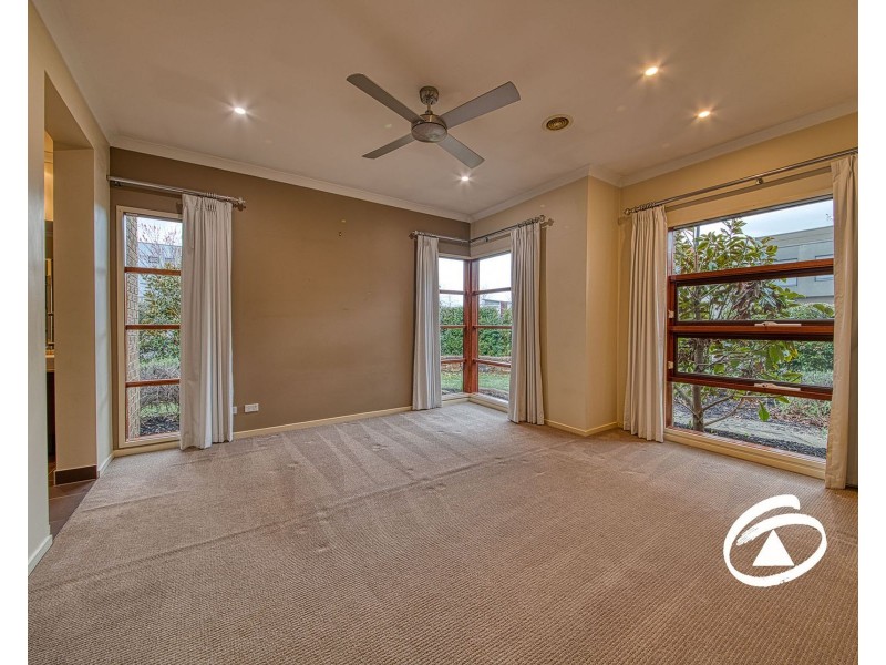 15 Kooyong Close, Officer VIC 3809