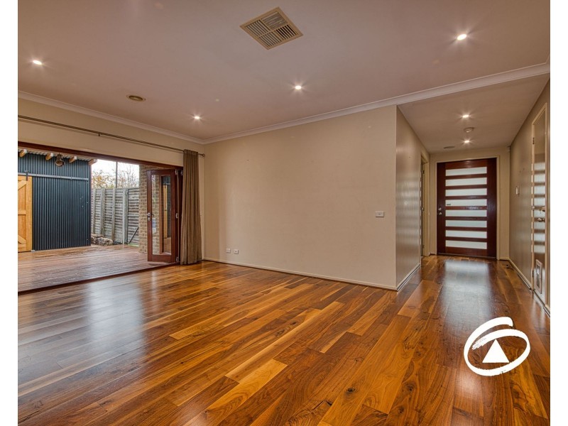 15 Kooyong Close, Officer VIC 3809