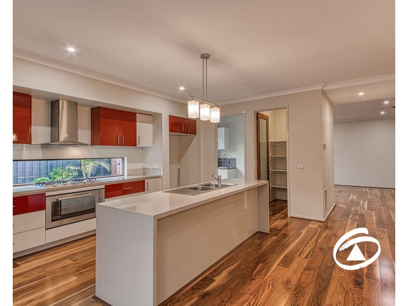 15 Kooyong Close, Officer VIC 3809