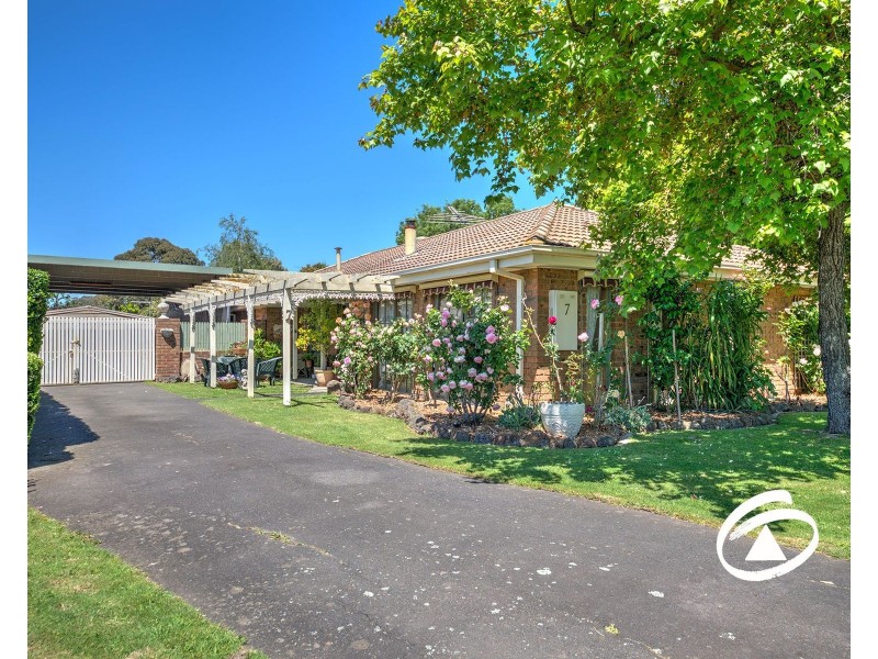 7 Lorraine Court, Pakenham VIC 3810