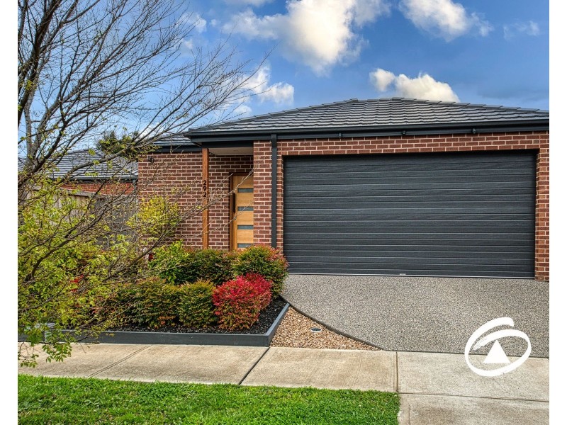 292 Rix Road, Officer VIC 3809