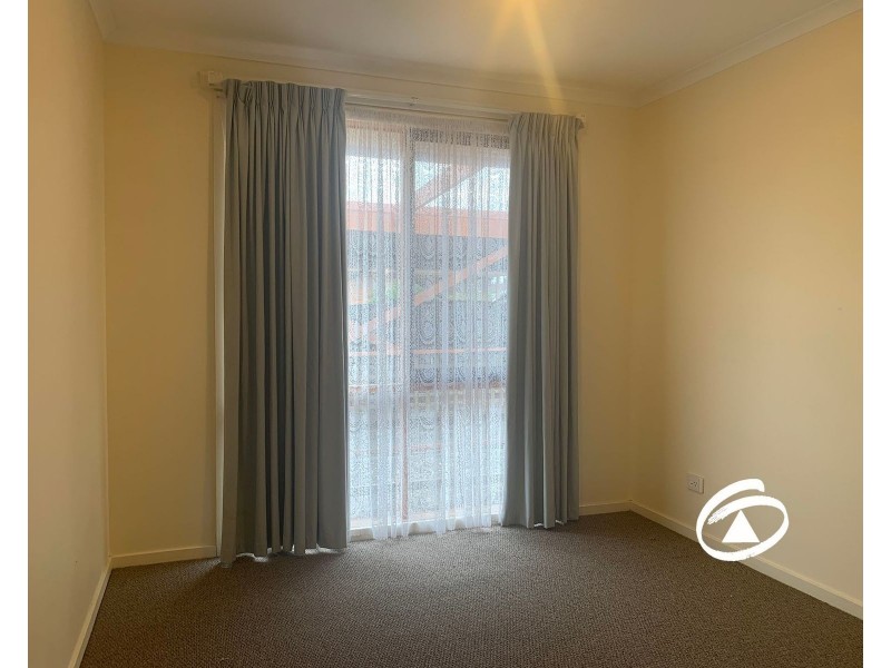 54 Bluegrass Crescent, Pakenham VIC 3810