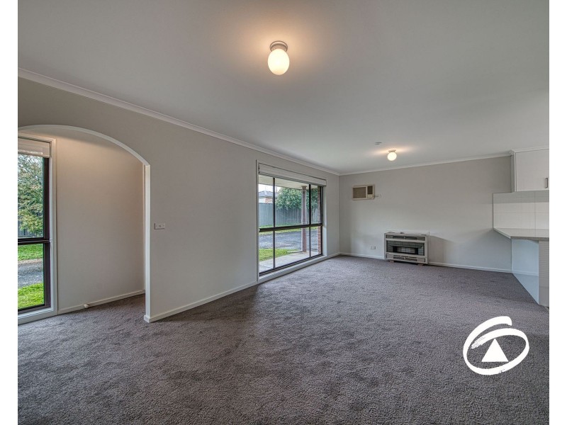 2/23 Main Street, Pakenham VIC 3810