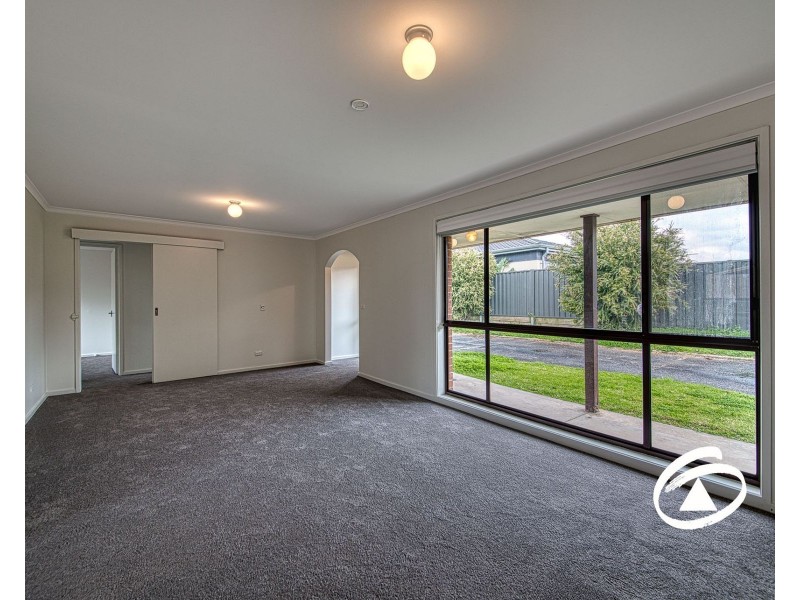 2/23 Main Street, Pakenham VIC 3810