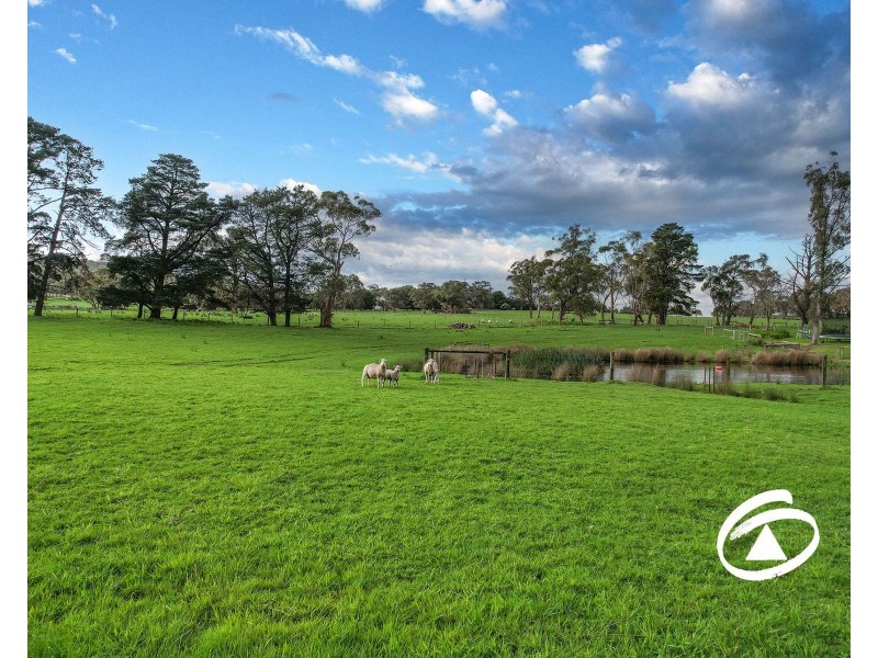 168 Officer Road, Officer VIC 3809