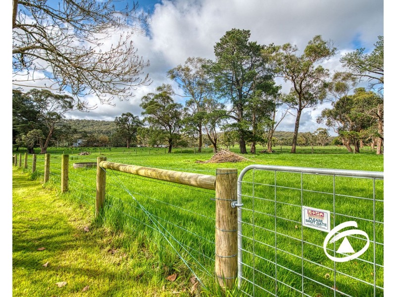 168 Officer Road, Officer VIC 3809