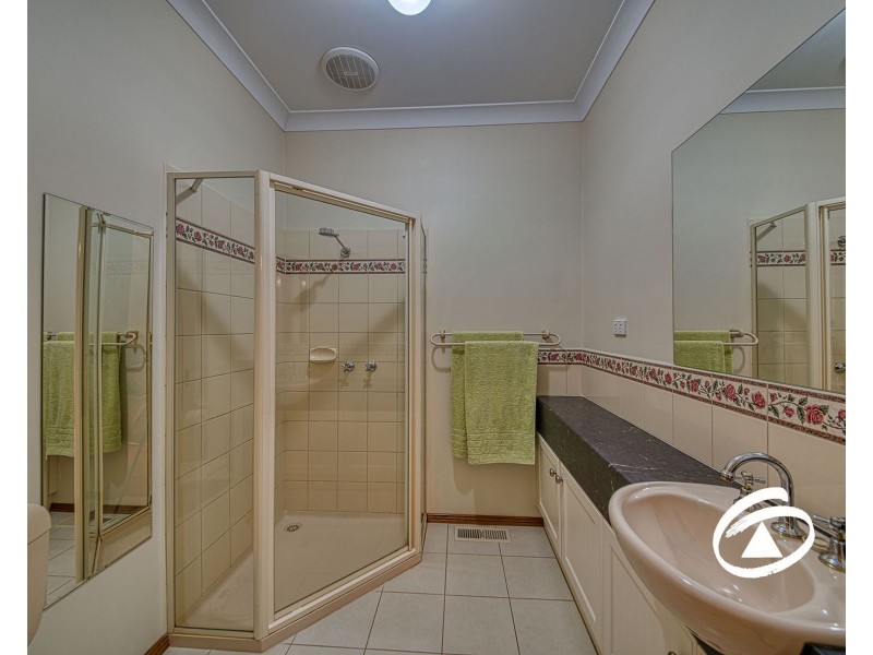 37/1 Malouf Court, Pakenham VIC 3810