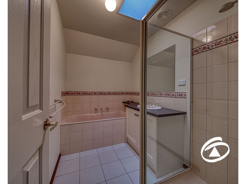 37/1 Malouf Court, Pakenham VIC 3810