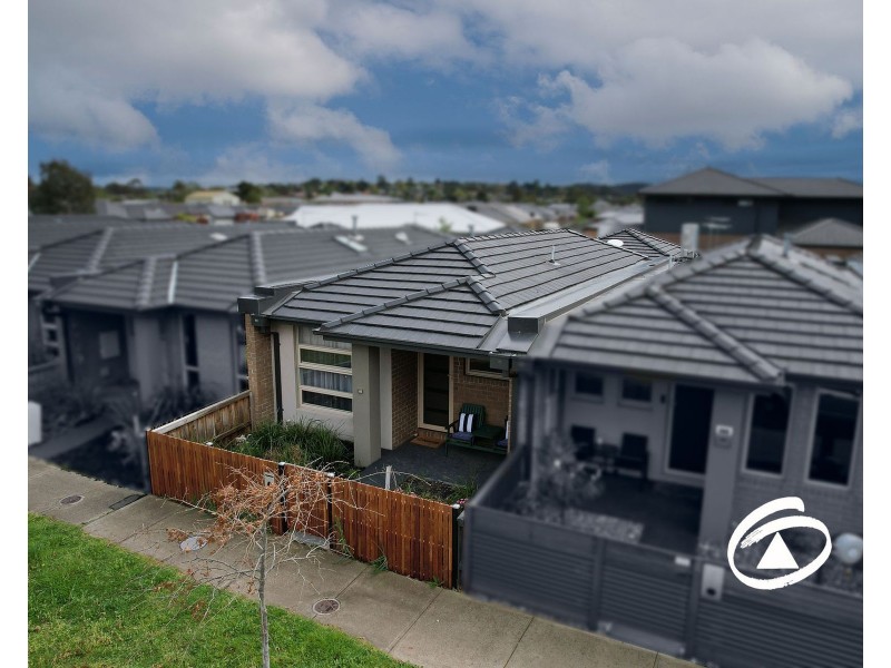 42 Henry Street, Pakenham VIC 3810